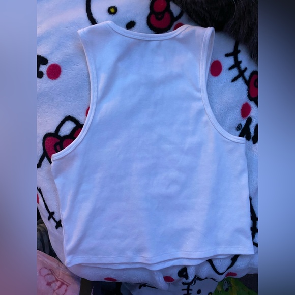 Help kitty top - Picture 2 of 2